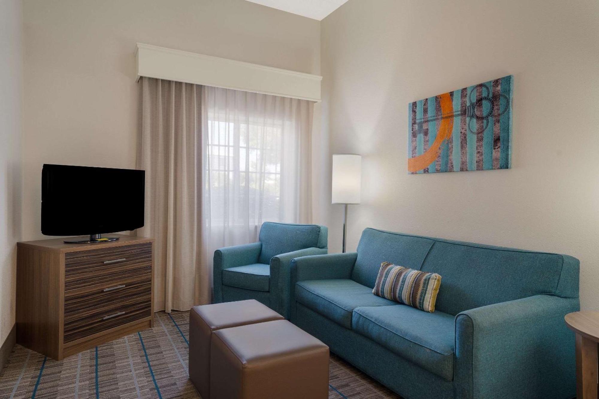Mainstay Suites Wilmington - University Area Exterior photo